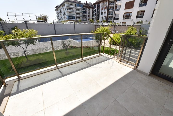 Садовый дуплекс в 100 метрах от моря