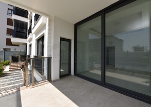 Садовый дуплекс в 100 метрах от моря