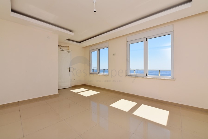 Просторный пентхаус 3+1 с панорамным видом на море 