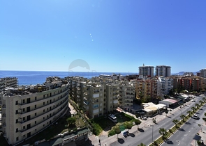 Просторный пентхаус 3+1 с панорамным видом на море 