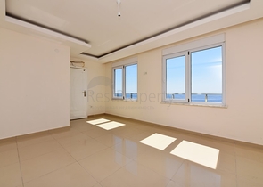 Просторный пентхаус 3+1 с панорамным видом на море 