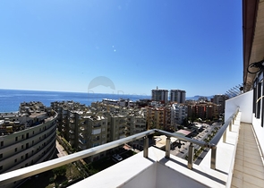 Просторный пентхаус 3+1 с панорамным видом на море 