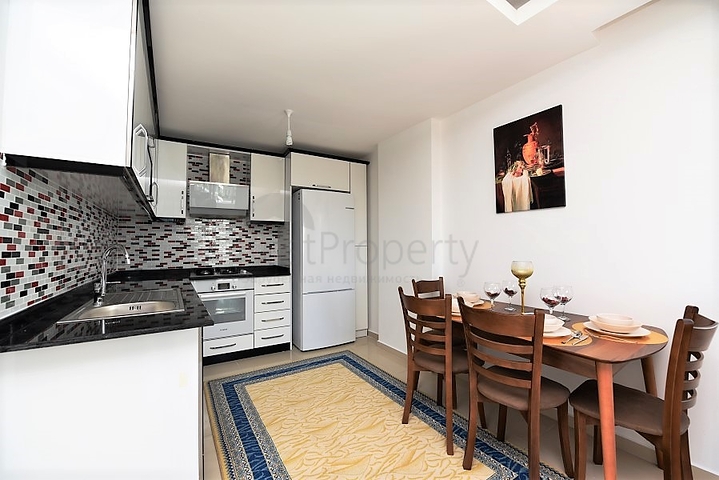 Пентхаус с тремя спальнями в Махмутларе