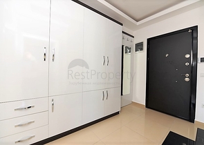 Пентхаус с тремя спальнями в Махмутларе