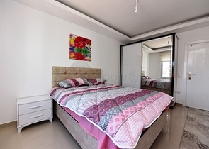 Пентхаус с тремя спальнями в Махмутларе