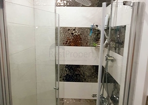 Двухкомнатная квартира на первой береговой линии с панорамным видом на море 