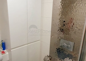 Двухкомнатная квартира на первой береговой линии с панорамным видом на море 