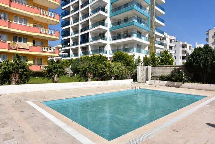 Трехкомнатные меблированные апартаменты в районе Махмутлар