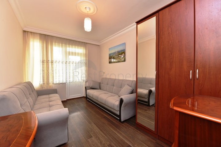 Трехкомнатные меблированные апартаменты в районе Махмутлар