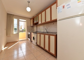 Трехкомнатные меблированные апартаменты в районе Махмутлар