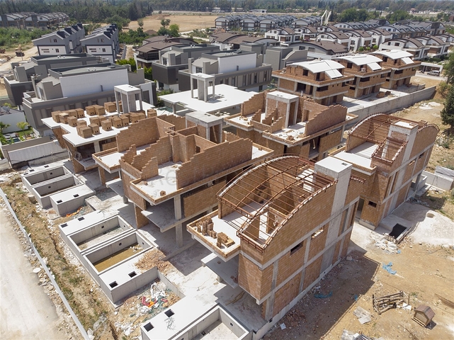 Роскошные виллы 6+1 в черте города Анталии