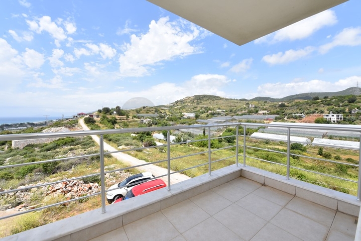 Отдельно стоящая вилла на берегу средиземного моря