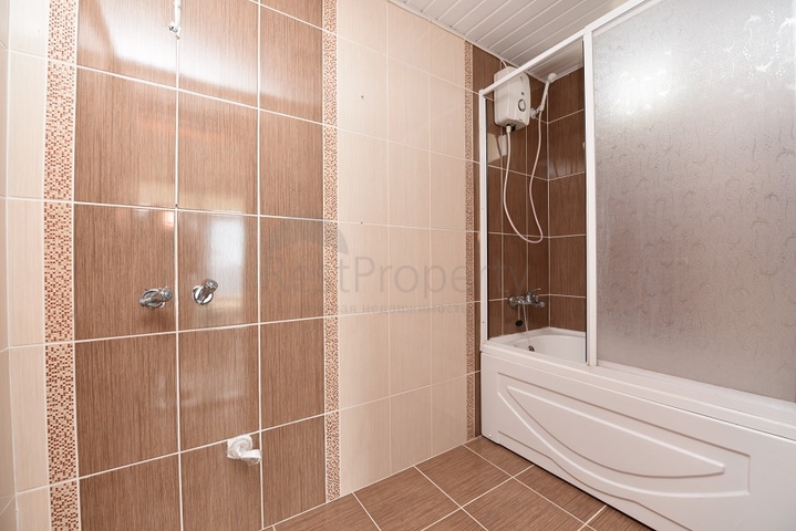 Отдельно стоящая вилла на берегу средиземного моря