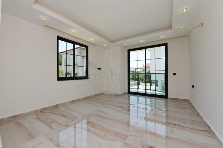 Вилла для большой семьи в районе Каргыджак