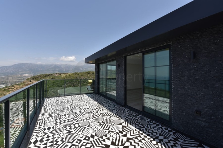 Вилла для большой семьи в районе Каргыджак