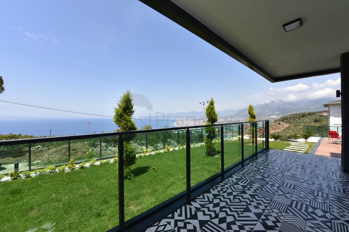 Вилла для большой семьи в районе Каргыджак