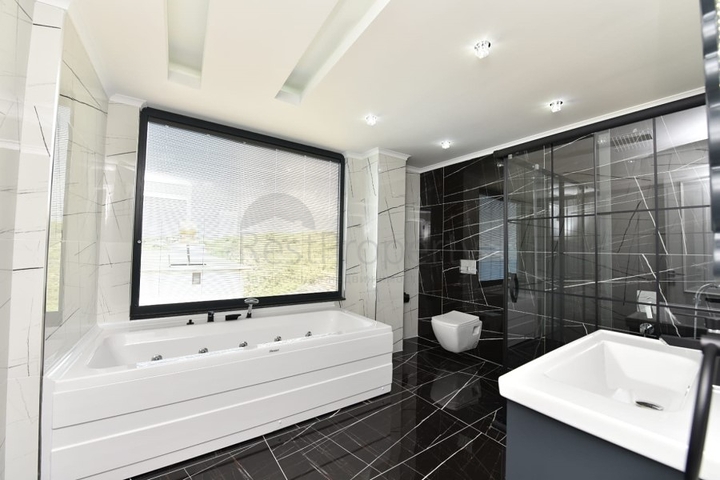 Вилла для большой семьи в районе Каргыджак