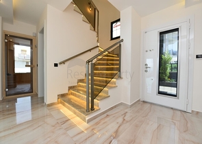 Вилла для большой семьи в районе Каргыджак