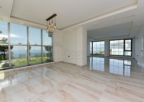 Вилла для большой семьи в районе Каргыджак