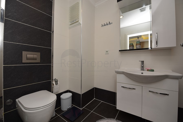 Квартира 2+1 с мебелью в районе Кестель в 200 м от моря