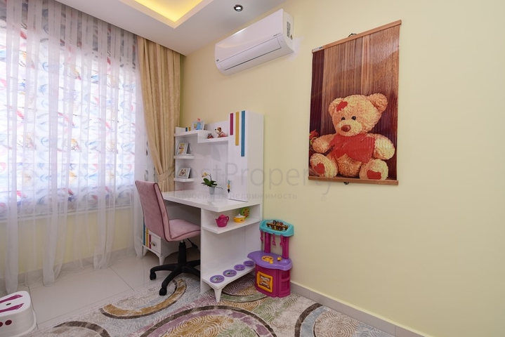 Квартира 2+1 с мебелью в районе Кестель в 200 м от моря