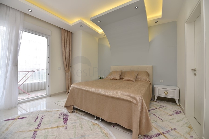 Квартира 2+1 с мебелью в районе Кестель в 200 м от моря