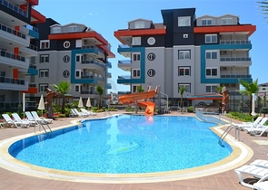 Квартира 2+1 с мебелью в районе Кестель в 200 м от моря