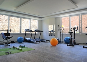 Квартира 2+1 с мебелью в районе Кестель в 200 м от моря