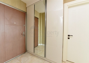 Двухкомнатная квартира на первой линии с видом на лазурное море