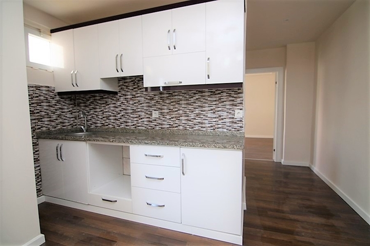 Недорогая квартира 1+1 в районе Махмутлар