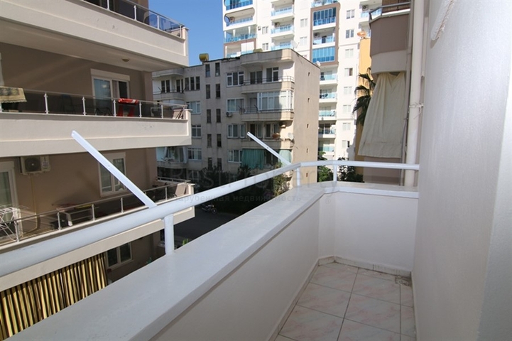 Недорогая квартира 1+1 в районе Махмутлар