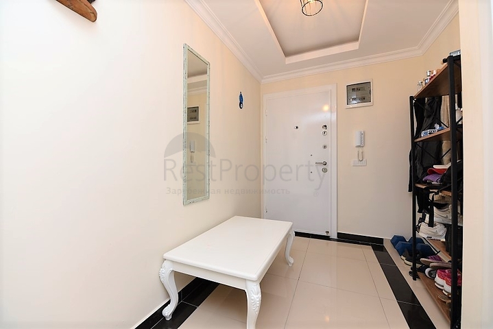 Квартира 2+1 с мебелью в районе Махмутлар с видом на горы