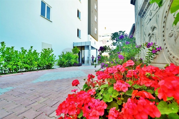 Квартира 2+1 с мебелью в районе Махмутлар с видом на горы