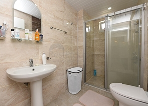 Квартира 2+1 с мебелью в районе Махмутлар с видом на горы