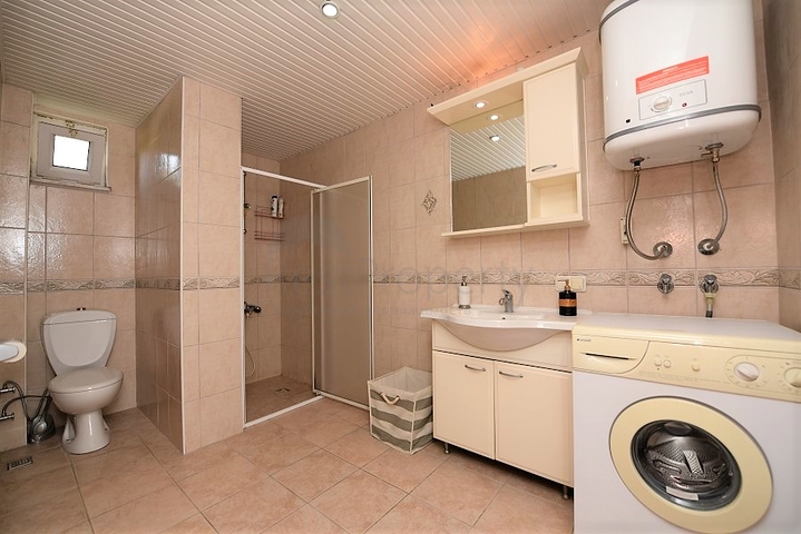 Меблированная квартира планировкой 1+1 в центре Алании