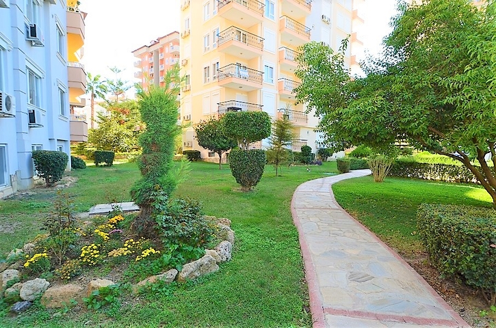 Меблированная квартира планировкой 1+1 в центре Алании