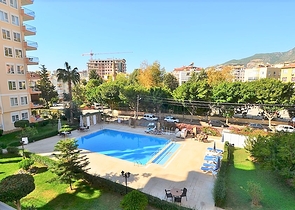 Меблированная квартира планировкой 1+1 в центре Алании