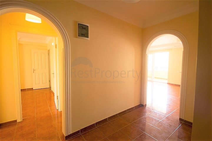 Трехкомнатная квартира в Махмутларе