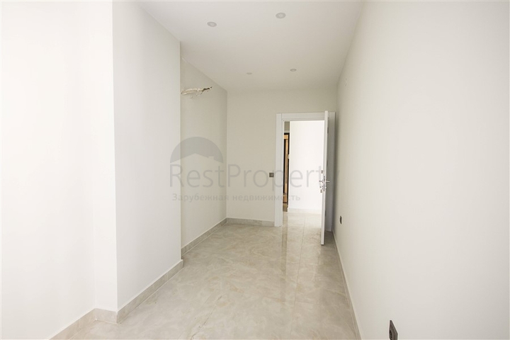 Трёхкомнатная квартира в новом комплексе на первой линии