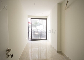 Трёхкомнатная квартира в новом комплексе на первой линии