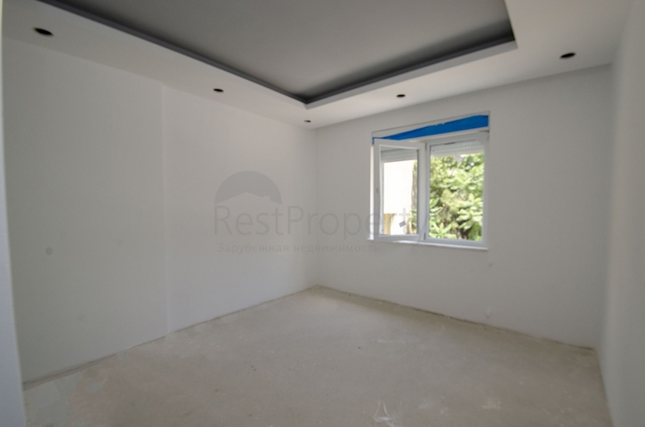 Квартиры 4+1 рядом с улицей Ишиклар Анталья