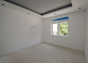 Квартиры 4+1 рядом с улицей Ишиклар Анталья