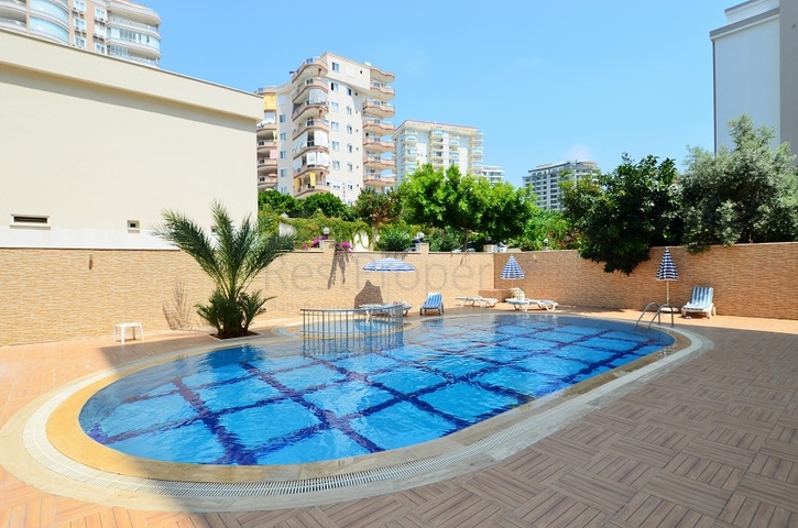 Меблированная квартира планировкой 1+1 в районе Махмутлар