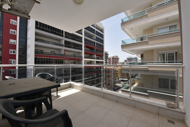 Меблированная квартира планировкой 1+1 в районе Махмутлар