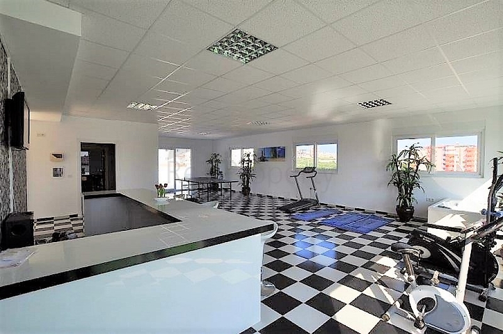 Меблированная квартира планировкой 1+1 в районе Махмутлар