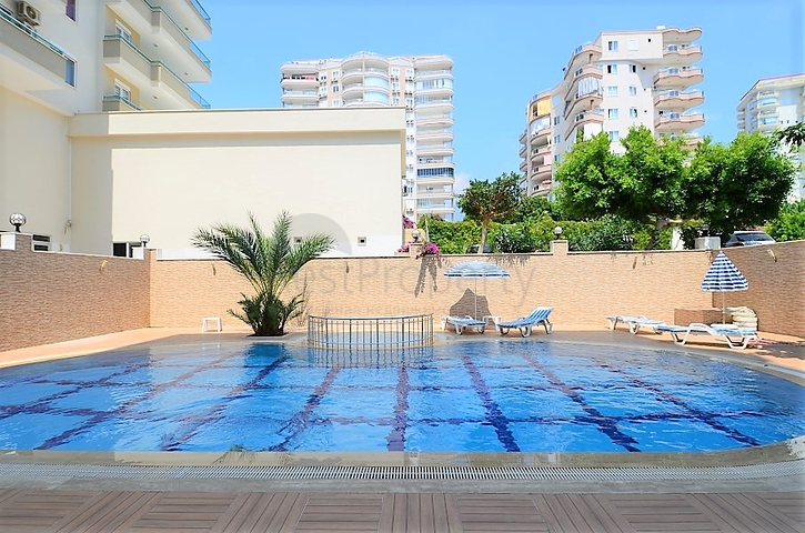 Меблированная квартира планировкой 1+1 в районе Махмутлар