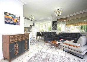 Трехкомнатная меблированная квартира в Обе