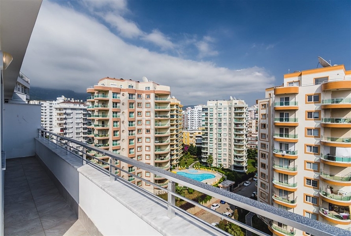 Меблированный пентхаус в районе Махмутлар