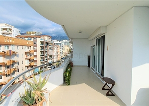 Просторные, меблированные апартаменты 2+1 в центре Махмутлара