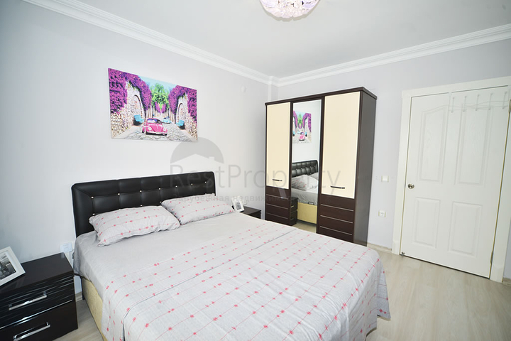 Меблированная квартира с двумя спальнями в районе Оба